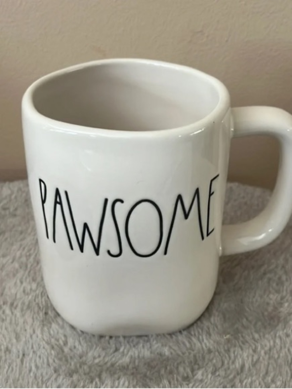 Rae dunn “pawsome” mug brand new